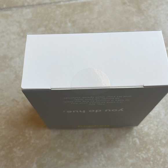 NWT AirPod pro case - Picture 6 of 9